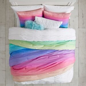 XL Twin - Watercolour Rainbow Ombre Comforter